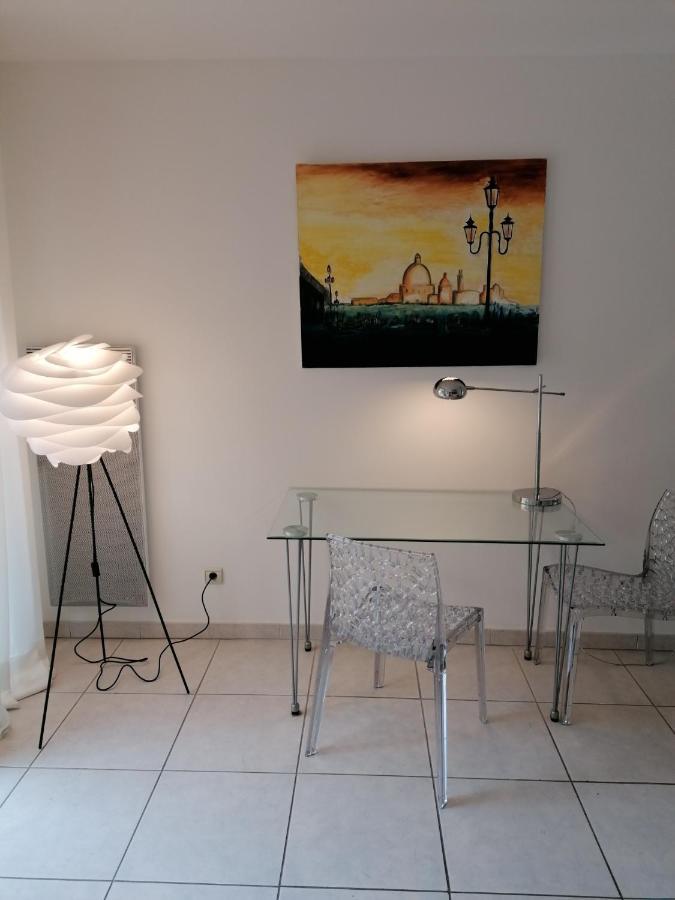 Studio Neuf 25 M2, Terrasse 35 M2 Proche Port Nice, Centre Ville Kültér fotó
